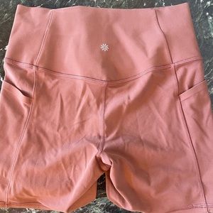 Athleta 7” inch shorts with stash pockets in Mauve
